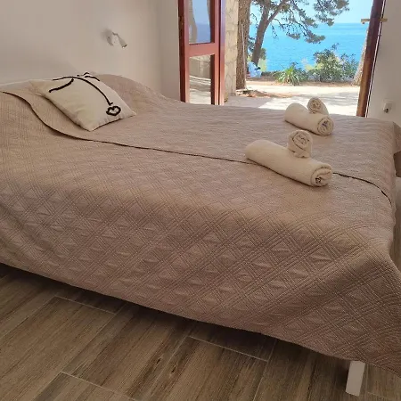 Zlatan Apartmán Sveta Nedelja (Hvar)