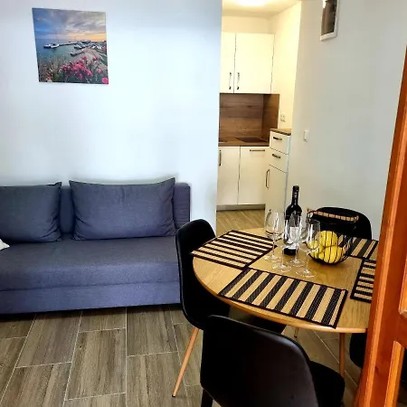 Zlatan Apartmán Sveta Nedelja (Hvar)
